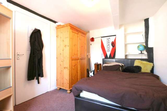  Image of 5 bedroom Detached house for sale in High Street Hemel Hempstead HP1 at High Street Old Town Hemel Hempstead, HP1 3AH