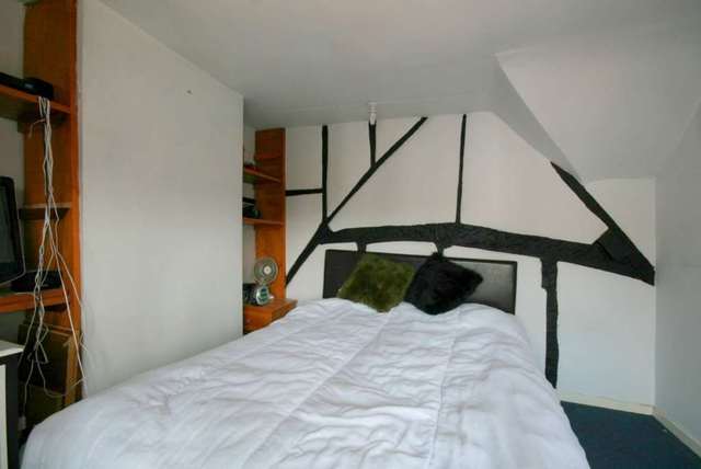  Image of 5 bedroom Detached house for sale in High Street Hemel Hempstead HP1 at High Street Old Town Hemel Hempstead, HP1 3AH