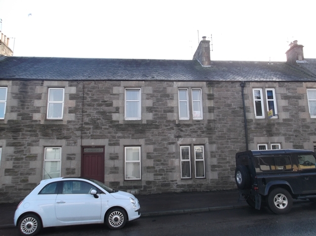  Image of 1 bedroom Flat to rent in High Street Auchterarder PH3 at Perth Perthshire Perthshire, PH3 1AF