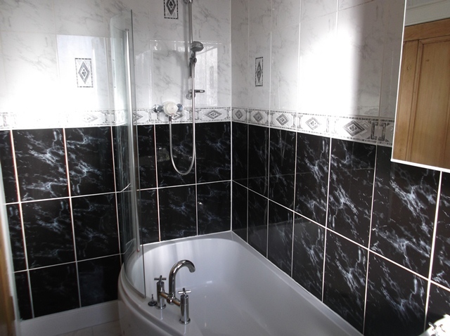  Image of 1 bedroom Flat to rent in High Street Auchterarder PH3 at Perth Perthshire Perthshire, PH3 1AF