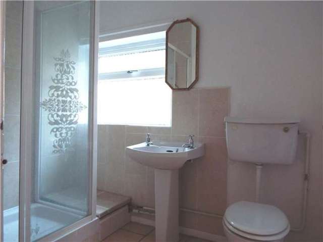  Image of 1 bedroom Flat to rent in High Street Sutton Ely CB6 at Sutton  Sutton, CB6 2NL