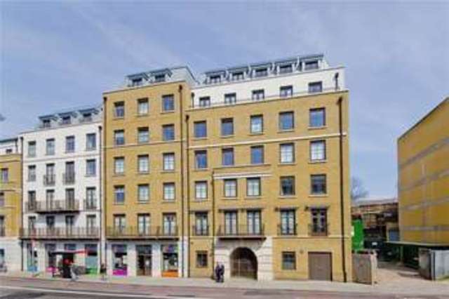  Image of 2 bedroom Flat to rent in Holloway Road London N7 at Holloway Road London Lower Holloway, N7 8BU
