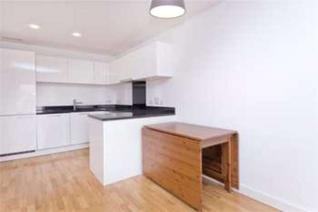  Image of 2 bedroom Flat to rent in Holloway Road London N7 at Holloway Road London Lower Holloway, N7 8BU