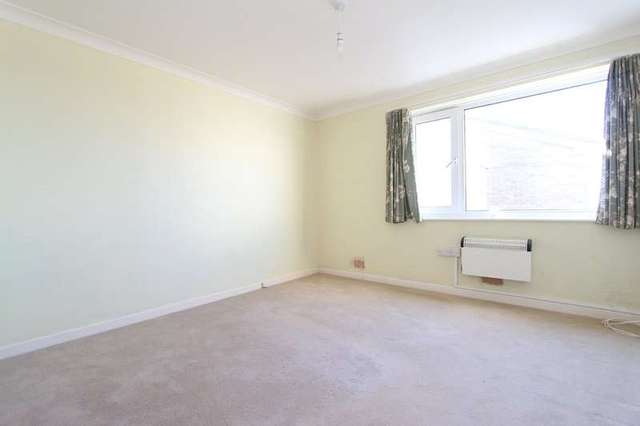  Image of 2 bedroom Flat for sale in Wharncliffe Road Highcliffe Christchurch BH23 at Highcliffe On Sea Christchurch Dorset, BH23 5DF