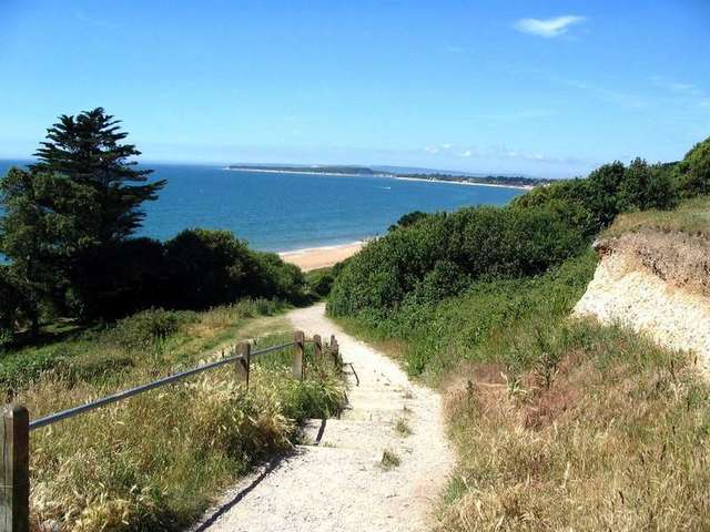 Image of 2 bedroom Flat for sale in Wharncliffe Road Highcliffe Christchurch BH23 at Highcliffe On Sea Christchurch Dorset, BH23 5DF