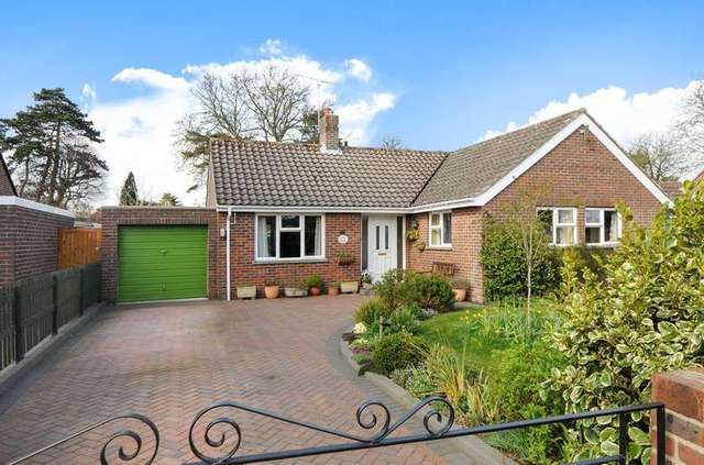  Image of 3 bedroom Detached house for sale in Highland Road Chichester PO19 at Chichester, PO19 5QX