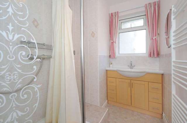  Image of 3 bedroom Detached house for sale in Highland Road Chichester PO19 at Chichester, PO19 5QX