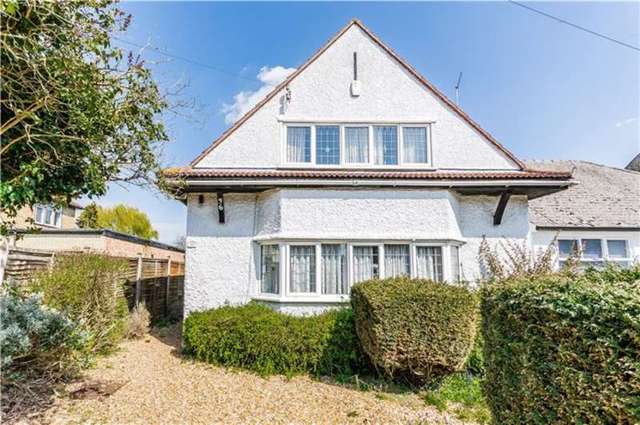  Image of 2 bedroom Detached house for sale in Highworth Avenue Cambridge CB4 at Cambridge, CB4 2BG