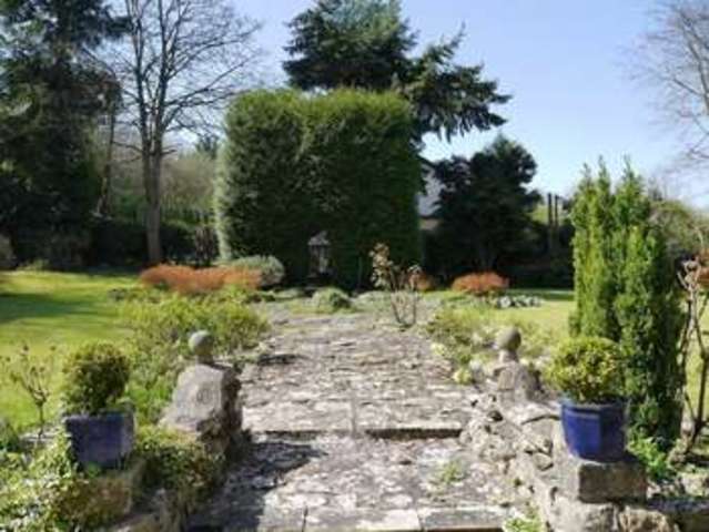  Image of 5 bedroom Detached house for sale in Hinksey Hill Oxford OX1 at Hinksey Hill  Oxford, OX1 5BH