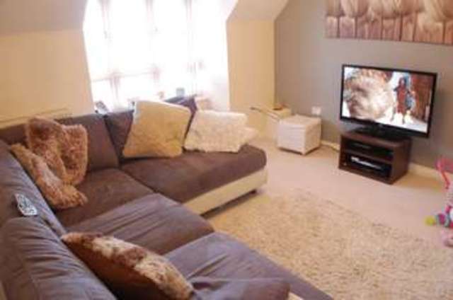  Image of 2 bedroom Flat to rent in Lauder Way Gateshead NE10 at Lauder Way  Gateshead, NE10 0BG