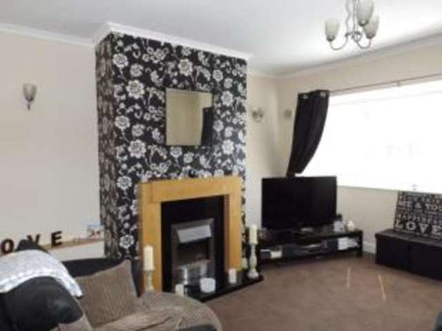  Image of 2 bedroom Maisonette for sale in Ince Road Darlaston Wednesbury WS10 at Wednesbury West Midlands Darlaston, WS10 8PW