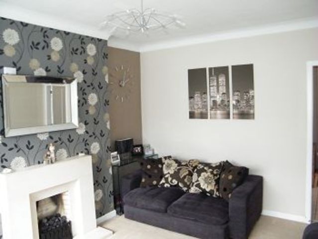  Image of 2 bedroom Semi-Detached house to rent in Kenmure Gardens Bishopbriggs Glasgow G64 at Bishopbriggs East Dunbartonshire East Dunbartonshire, G64 2BZ