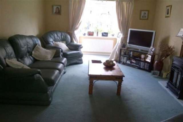  Image of 4 bedroom Detached house to rent in Canon Woods Way Kennington Ashford TN24 at Ashford, TN24 9QY