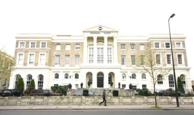  Image of 3 bedroom Apartment to rent in Kennington Lane London SE11 at Kennington Lane Kennington London, SE11 5QN