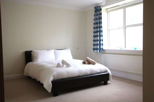  Image of 3 bedroom Apartment to rent in Kennington Lane London SE11 at Kennington Lane Kennington London, SE11 5QN