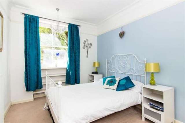  Image of 1 bedroom Flat for sale in Kensington Hall Gardens Beaumont Avenue London W14 at Beaumont Avenue London Kensington & Chelsea, W14 9LS