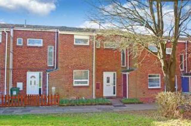  Image of 3 bedroom Terraced house to rent in Kilpeck Close Redditch B98 at Kilpeck Close Winyates East Redditch, B98 0ND