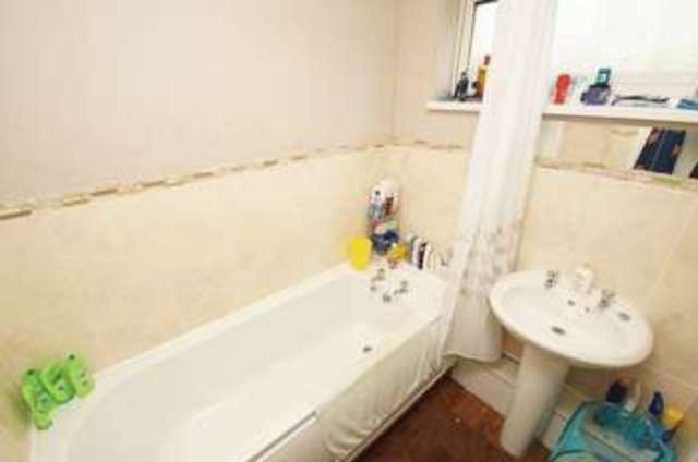  Image of 3 bedroom Terraced house to rent in Kilpeck Close Redditch B98 at Kilpeck Close Winyates East Redditch, B98 0ND