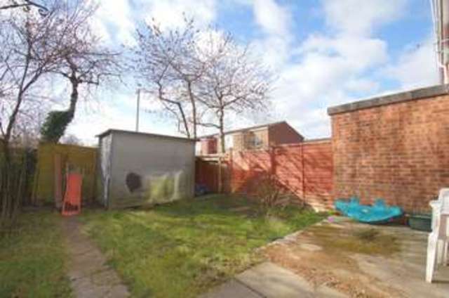  Image of 3 bedroom Terraced house to rent in Kilpeck Close Redditch B98 at Kilpeck Close Winyates East Redditch, B98 0ND