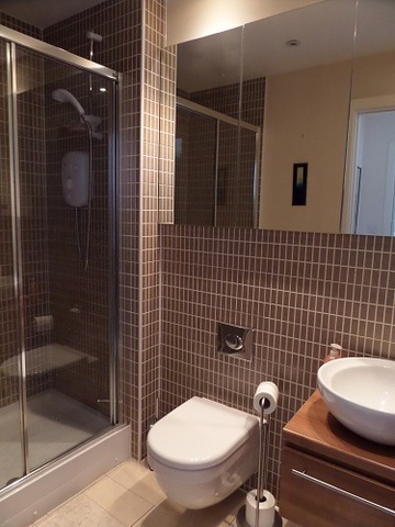  Image of 2 bedroom Flat to rent in Kimmerghame Drive Edinburgh EH4 at Crewe Toll Edinburgh Edinburgh, EH4 2GJ