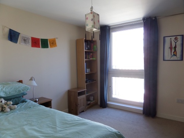  Image of 2 bedroom Flat to rent in Kimmerghame Drive Edinburgh EH4 at Crewe Toll Edinburgh Edinburgh, EH4 2GJ