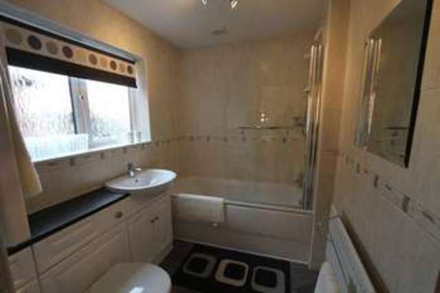  Image of 3 bedroom Mews to rent in Kings Court King Street Chester CH1 at King Street  Chester, CH1 2AY