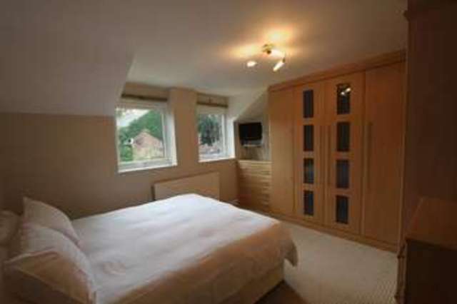  Image of 3 bedroom Mews to rent in Kings Court King Street Chester CH1 at King Street  Chester, CH1 2AY