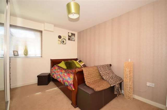  Image of 2 bedroom Apartment for sale in Kingfisher Meadow Maidstone ME16 at Maidstone Kent Maidstone, ME16 8RB