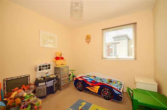  Image of 2 bedroom Apartment for sale in Kingfisher Meadow Maidstone ME16 at Maidstone Kent Maidstone, ME16 8RB