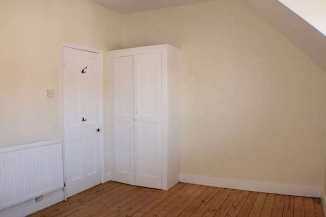  Image of 1 bedroom Terraced house to rent in Kings Road Banbury OX16 at Kings Road  Banbury, OX16 0DL