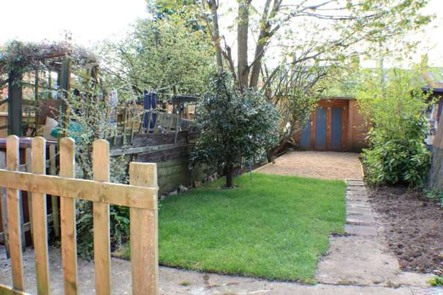  Image of 1 bedroom Terraced house to rent in Kings Road Banbury OX16 at Kings Road  Banbury, OX16 0DL