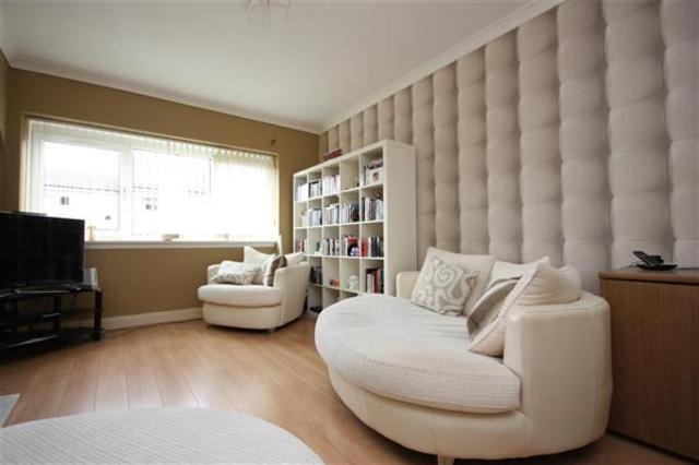  Image of 3 bedroom Flat to rent in Kirkoswald Road Glasgow G43 at Mansewood Glasgow Glasgow, G43 2YH