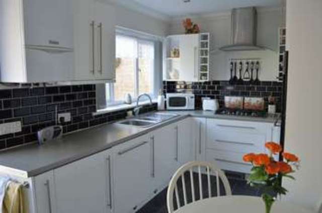  Image of 3 bedroom Terraced house for sale in Kitbridge Road Newport PO30 at Kitbridge Road  Newport, PO30 5RF