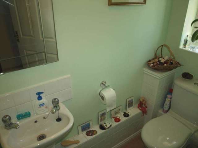  Image of 2 bedroom End of Terrace for sale in Knightwood Close Farnborough GU14 at Knightwood Close  Farnborough, GU14 6HS