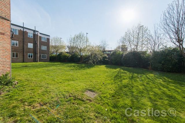 Image of 1 bedroom Flat for sale in Langham Close London N15 at Langham Close  London, N15 3LD