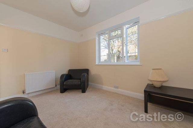  Image of 1 bedroom Flat for sale in Langham Close London N15 at Langham Close  London, N15 3LD