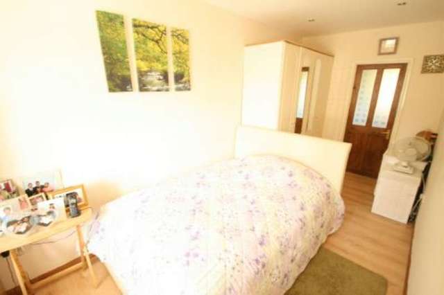  Image of 4 bedroom Detached house for sale in Little Sutton Lane Slough SL3 at Langley, SL3 8AN
