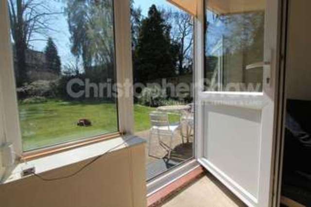  Image of 1 bedroom Flat to rent in Lansdowne Road Bournemouth BH1 at Lansdowne Road  Bournemouth, BH1 1RJ
