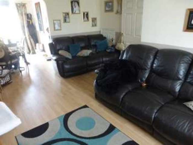  Image of 3 bedroom Terraced house for sale in Larcombe Road Boscoppa St. Austell PL25 at Larcombe Road  St. Austell, PL25 3EZ