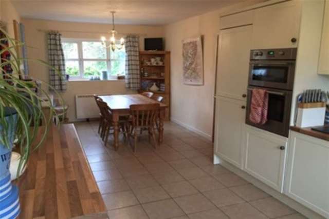  Image of 4 bedroom Detached house to rent in Laurel Close Wysall Nottingham NG12 at Nottingham, NG12 5QP