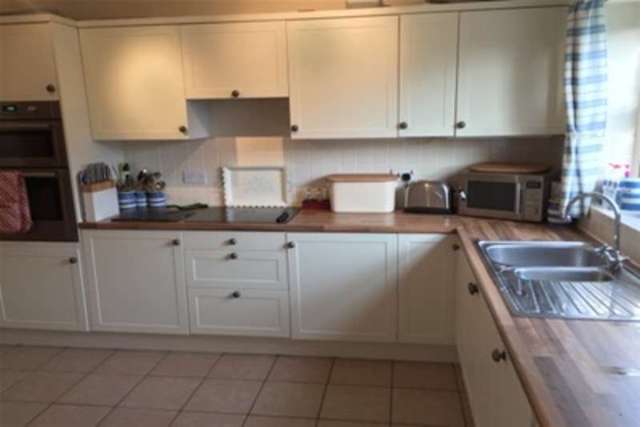  Image of 4 bedroom Detached house to rent in Laurel Close Wysall Nottingham NG12 at Nottingham, NG12 5QP