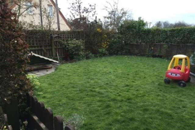  Image of 4 bedroom Detached house to rent in Laurel Close Wysall Nottingham NG12 at Nottingham, NG12 5QP