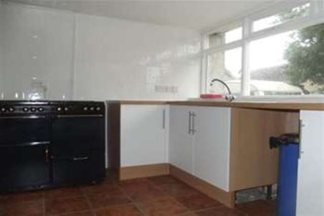  Image of 6 bedroom Detached house to rent in Laurel Drive Uphill Weston-super-Mare BS23 at Weston-super-Mare, BS23 4SN