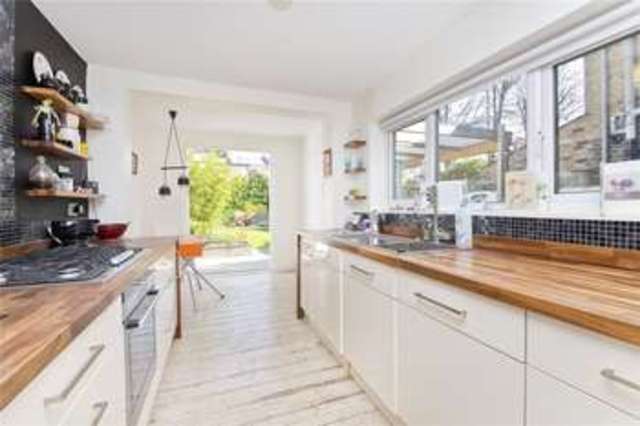  Image of 2 bedroom Terraced house for sale in Lavender Grove London E8 at Hackney London Dalston, E8 3LU