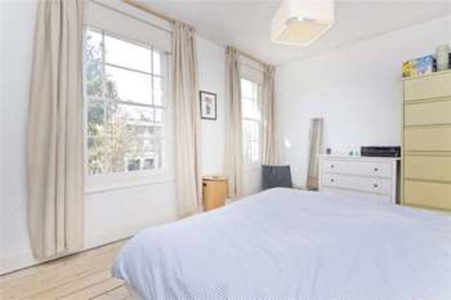  Image of 2 bedroom Terraced house for sale in Lavender Grove London E8 at Hackney London Dalston, E8 3LU