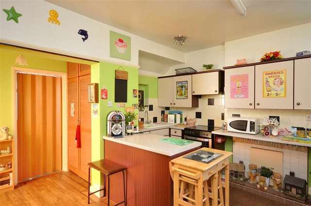  Image of 2 bedroom Detached house for sale in Linden Avenue Herne Bay CT6 at Herne Bay Kent Herne Bay, CT6 8TY