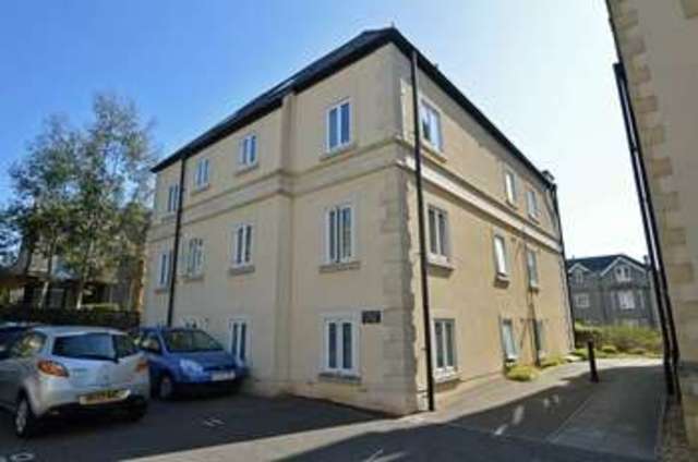  Image of 2 bedroom Flat for sale in Linden Road Clevedon BS21 at 1 Linden Road  Clevedon, BS21 7SL