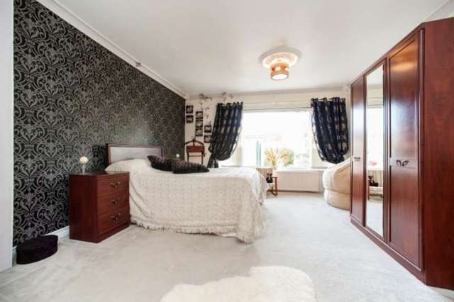  Image of 4 bedroom Bungalow for sale in Sidehead Road Stonehouse Larkhall ML9 at Sidehead Road  Larkhall, ML9 3ET