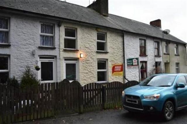  Image of 2 bedroom Detached house to rent in Pontshaen Llandysul SA44 at Clettwr Terrace  Llandysul, SA44 4TU