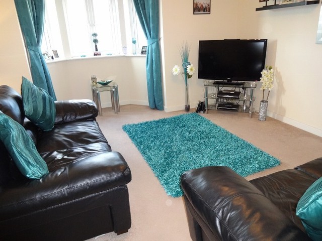  Image of 2 bedroom Flat to rent in Lloyd Street Rutherglen Glasgow G73 at Rutherglen Glasgow Glasgow, G73 1NR